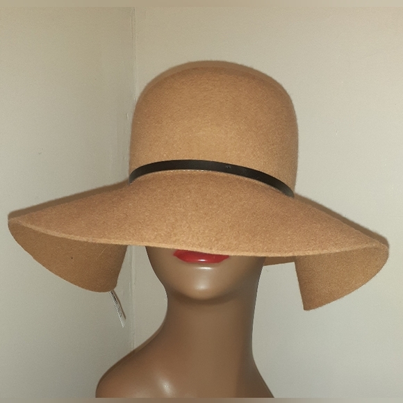 Old Navy Big Flop Hat S - Picture 4 of 4